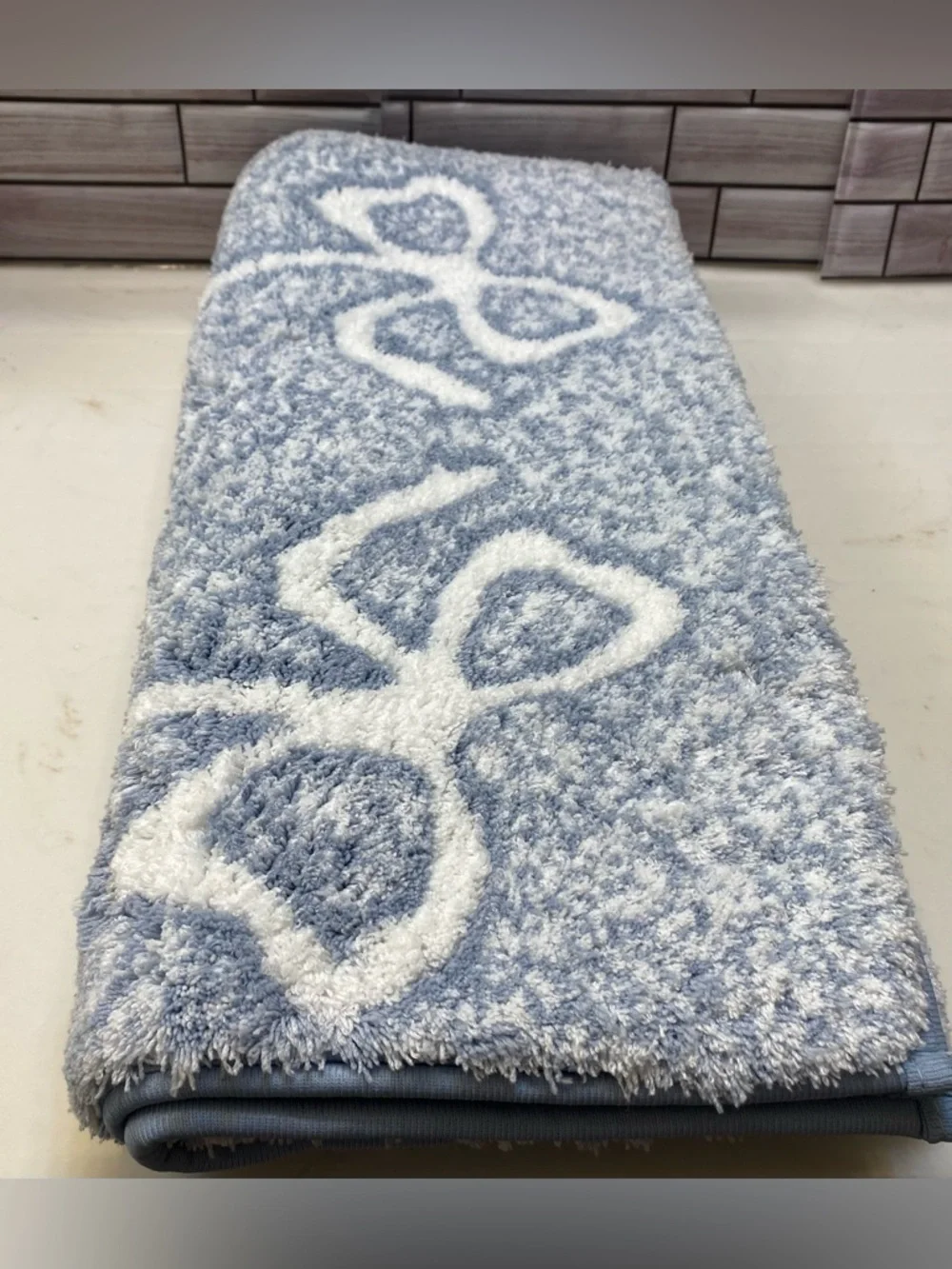 Rachel Ashwell ❤️White Bow Cozy Bath Rug 20x32”Sky Blue NWT
